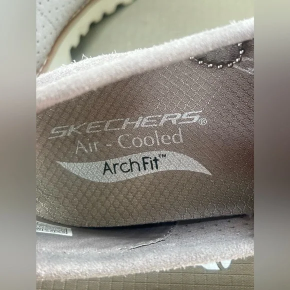 Sketchers Go Walk Arch Fit Loafers- Size 8.5- like new gray - Picture 5 of 6